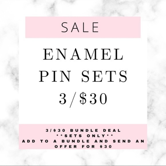 3/$30 Nightmare Before Christmas Jack Skellington and Sally Enamel Brooches - Picture 5 of 5